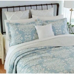 Laura Ashley ~ Rowland Quilt And Sham Set Full/Queen Breeze Blue ~ 100% Cotton